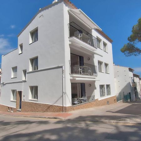 Sant Roc Apartments A Minute From The Beach Calella De Palafrugell Bagian luar foto