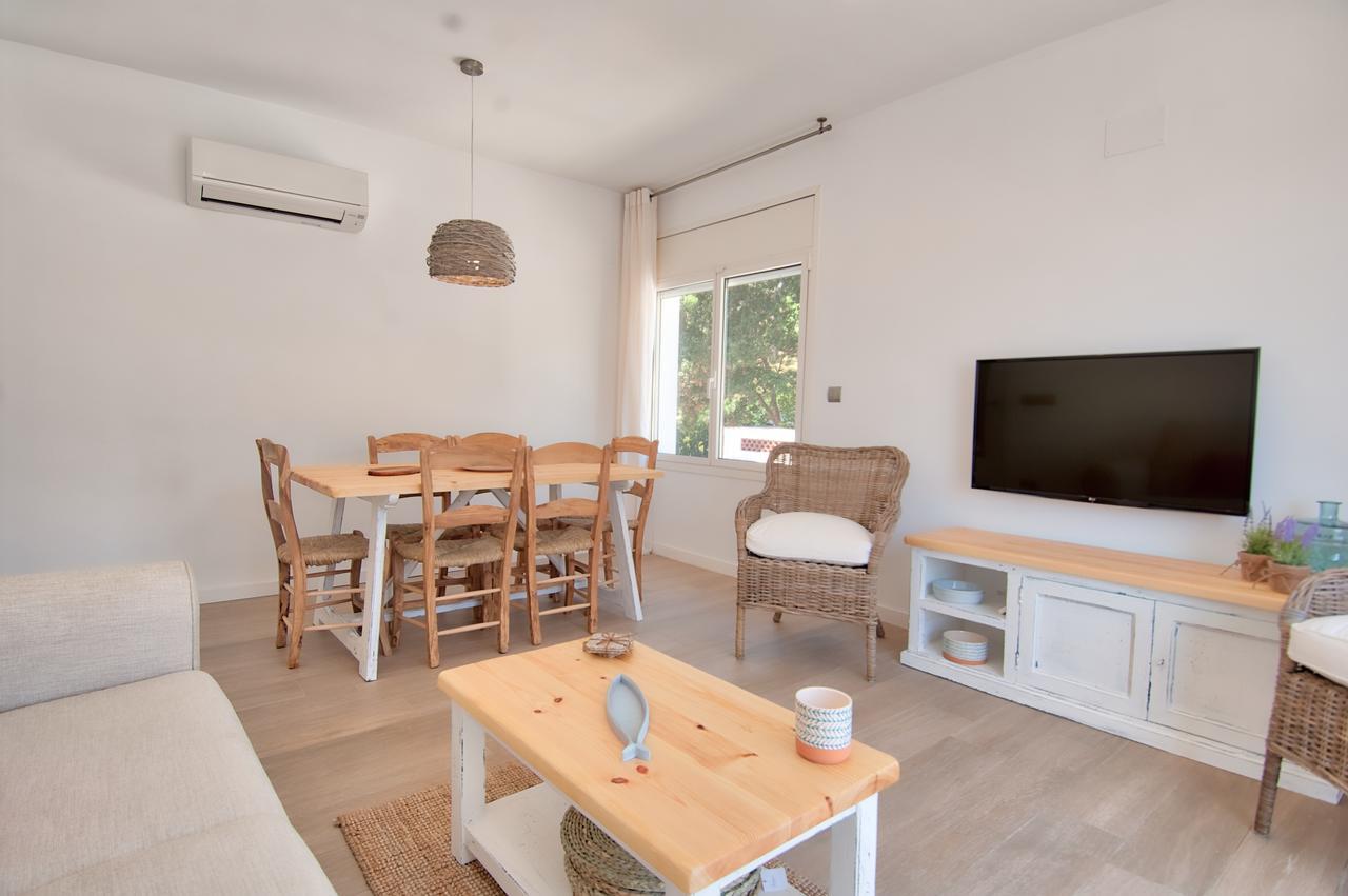 Sant Roc Apartments A Minute From The Beach Calella De Palafrugell Bagian luar foto